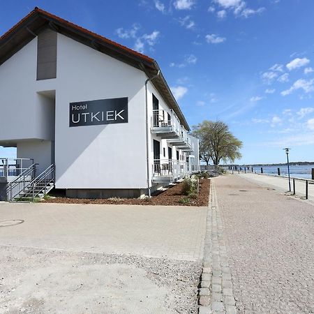 Hotel & Restaurant Utkiek Грайфсвальд Экстерьер фото